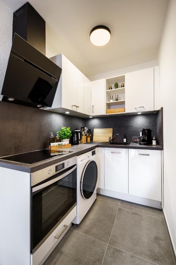 Staytona - Parkpl. - Balkon - Wlan - Netflix - Wfh Taunusstein Kültér fotó