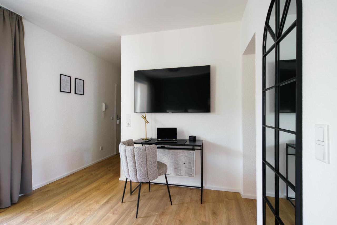 Staytona - Parkpl. - Balkon - Wlan - Netflix - Wfh Taunusstein Kültér fotó