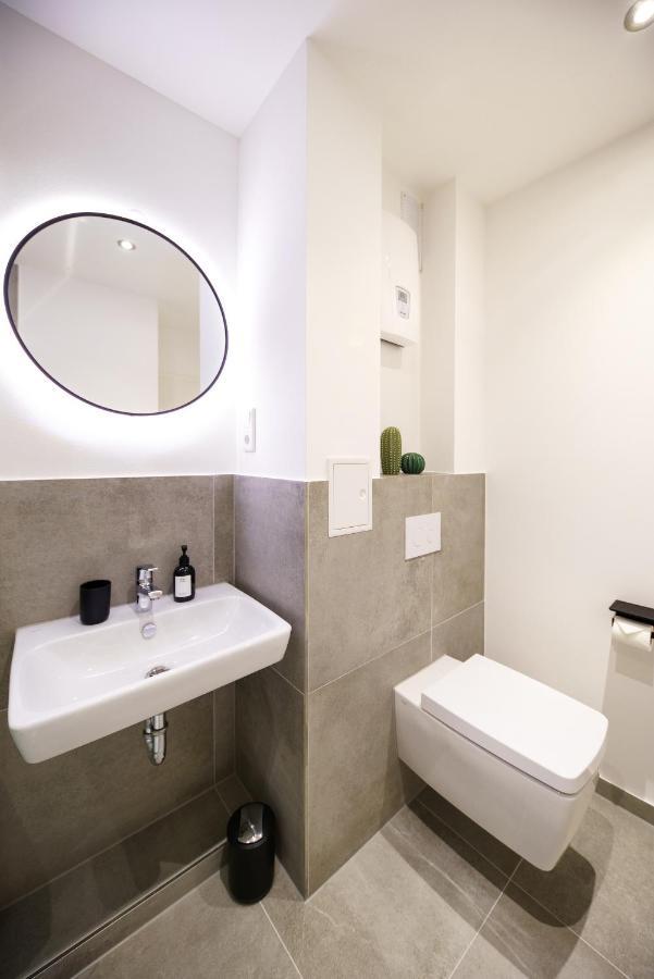 Staytona - Parkpl. - Balkon - Wlan - Netflix - Wfh Taunusstein Kültér fotó